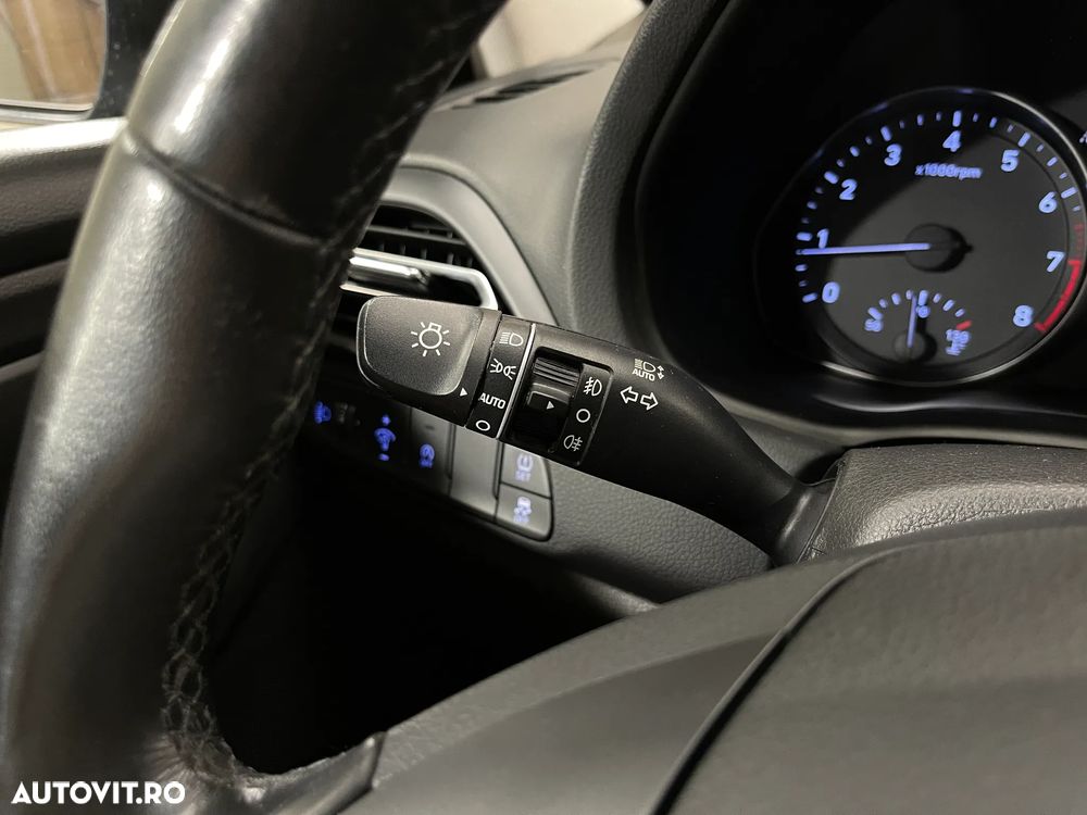 Hyundai i30 1.5 110CP M/T Highway - 22