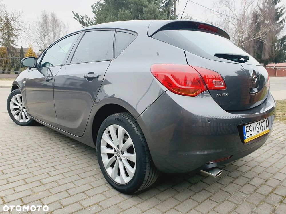 Opel Astra 1.4 Turbo - 17