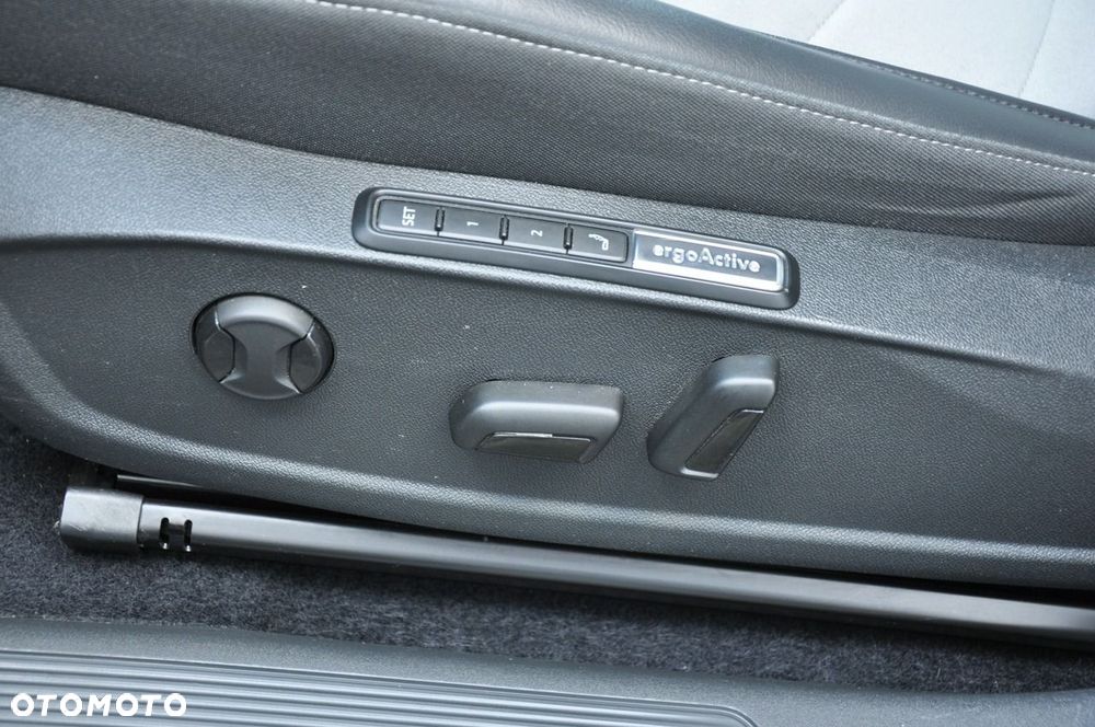 Volkswagen ID.3 77kWh Pro S 4 - 11