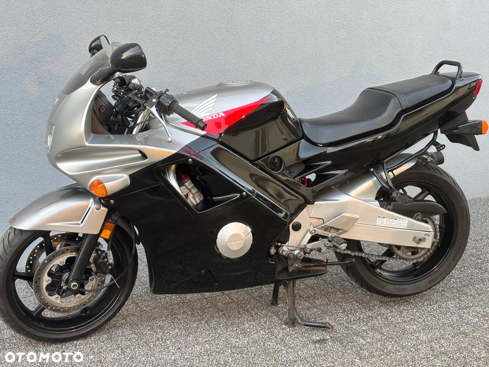 Honda CBR - 14