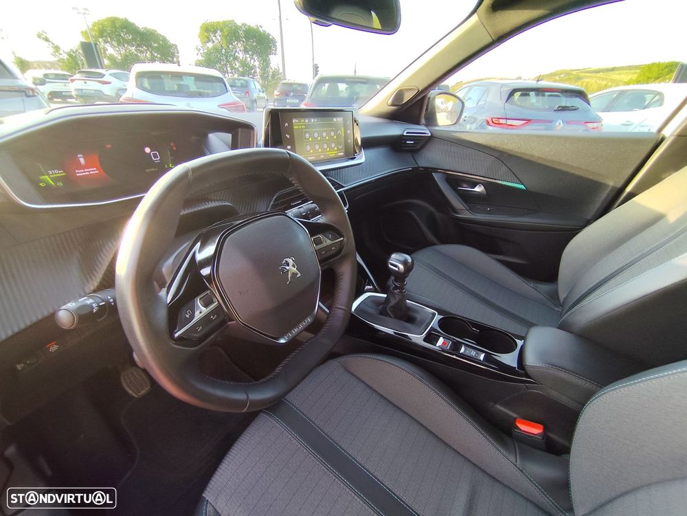 Peugeot 2008 1.2 PureTech Allure Pack - 14