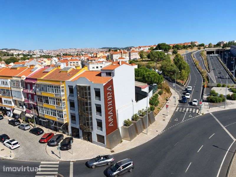 Apartamento T6+ à venda em Falagueira-Venda Nova, Amadora — foto 2
