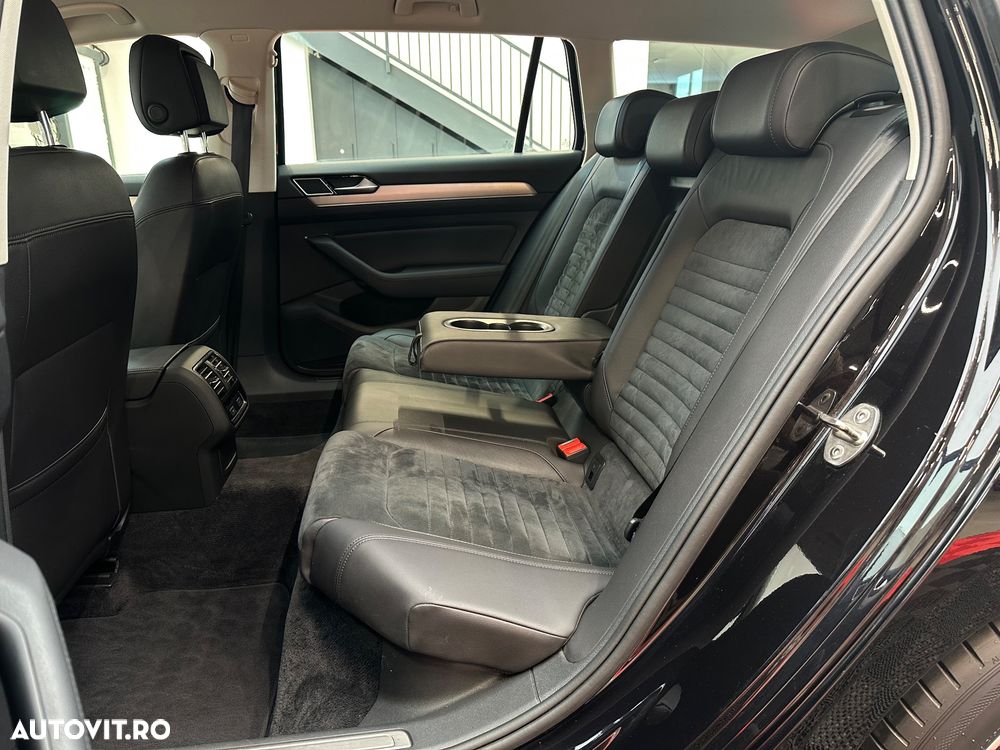 Volkswagen Passat 2.0 TDI DSG (BlueMotion Technology) Highline - 27