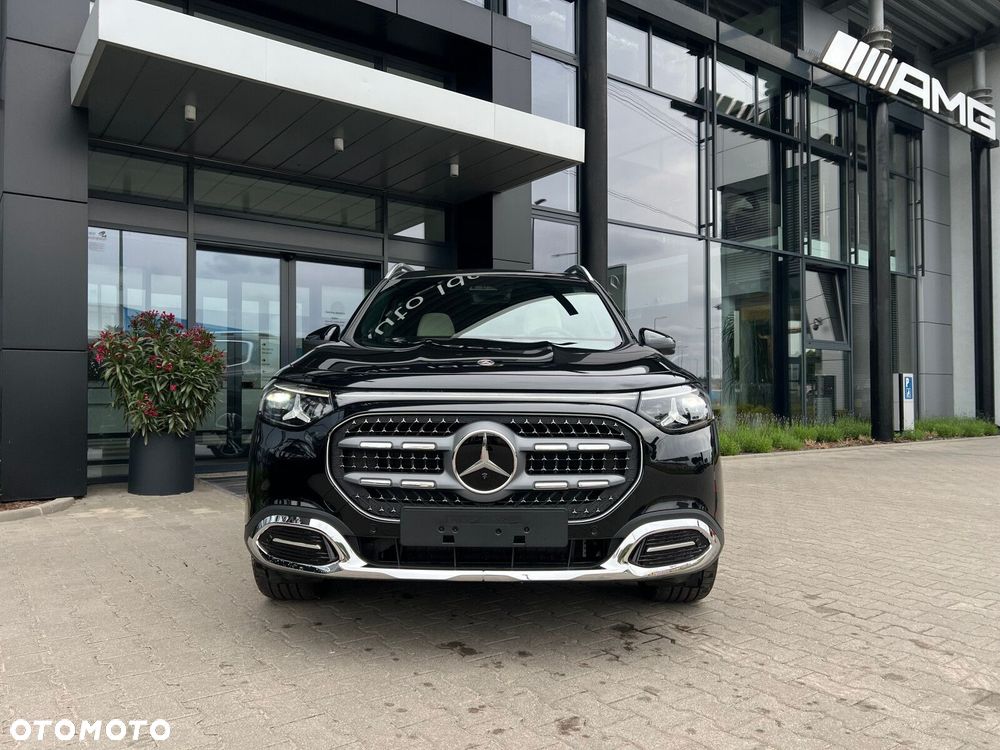 Mercedes-Benz GLB - 5