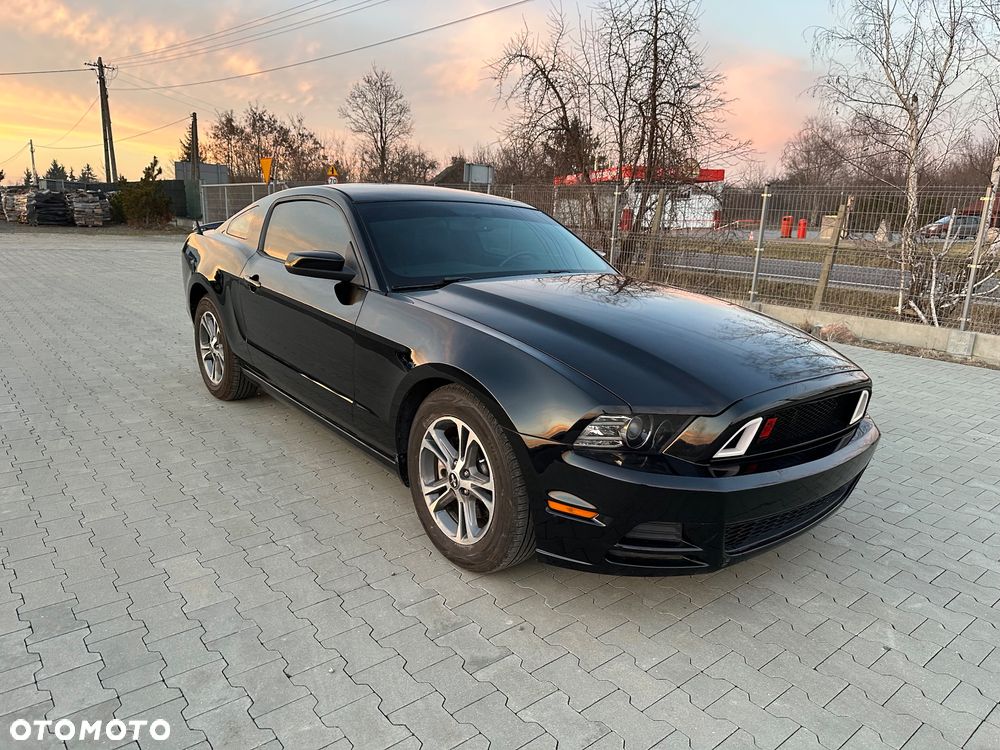 Ford Mustang 3.7 V6 Premium - 1