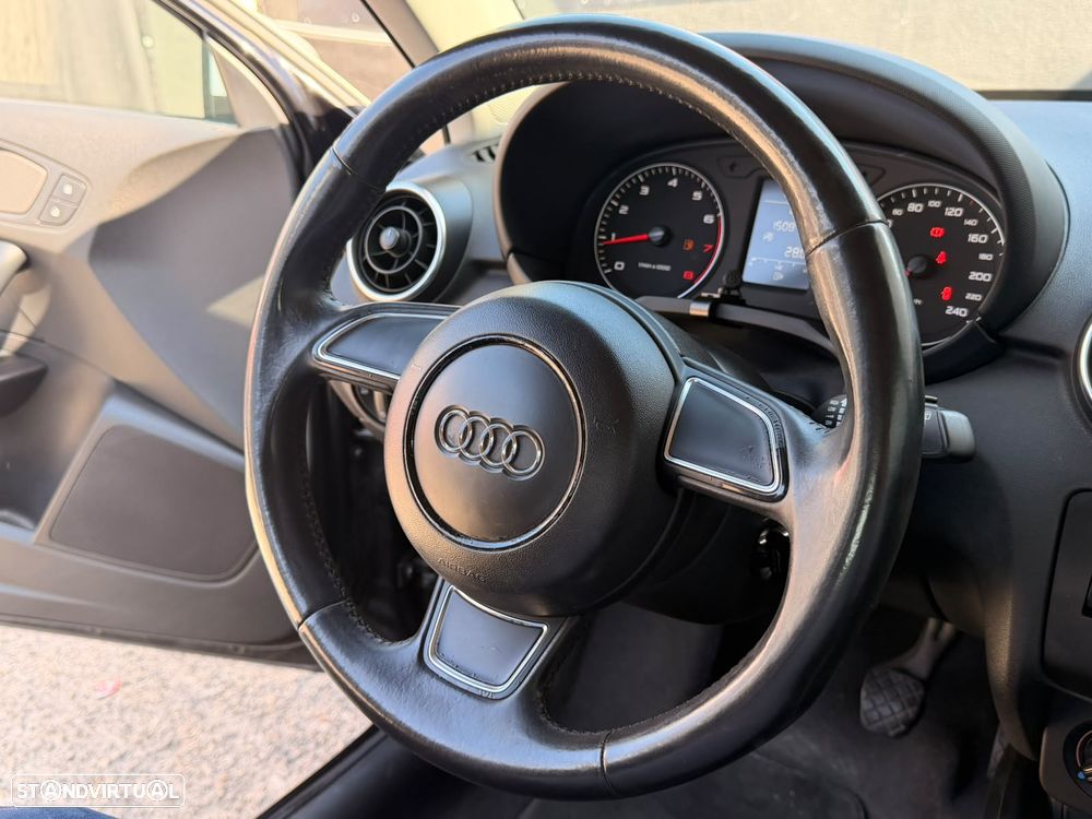 Audi A1 1.2 TFSI Attraction - 15