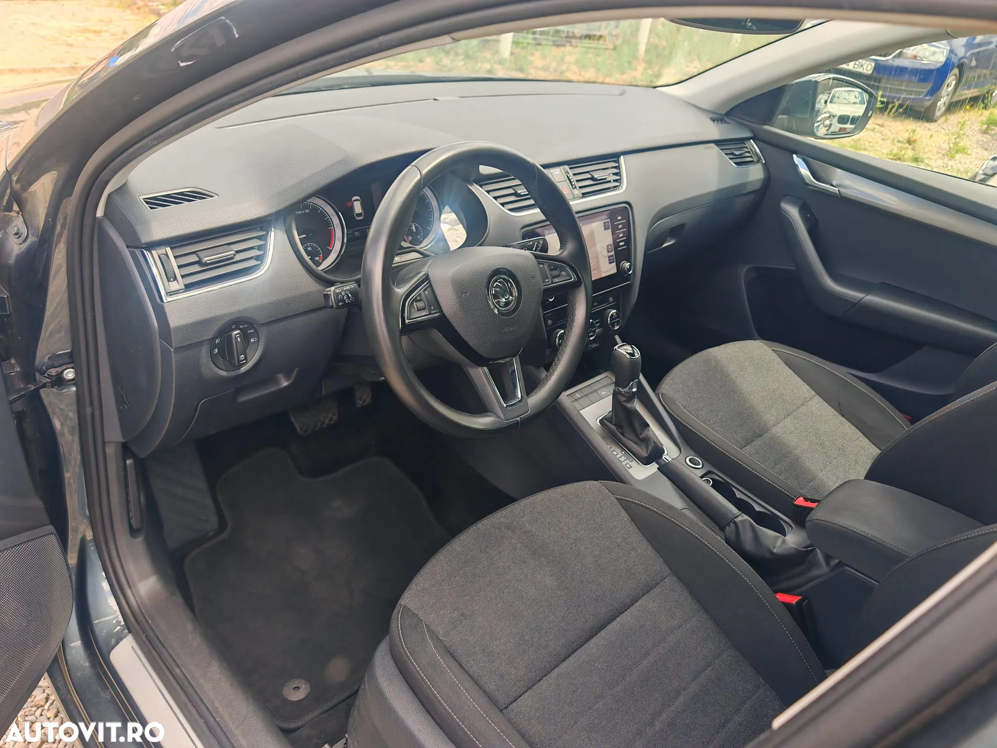 Skoda Octavia 2.0 TDI 4x4 DSG Style - 7