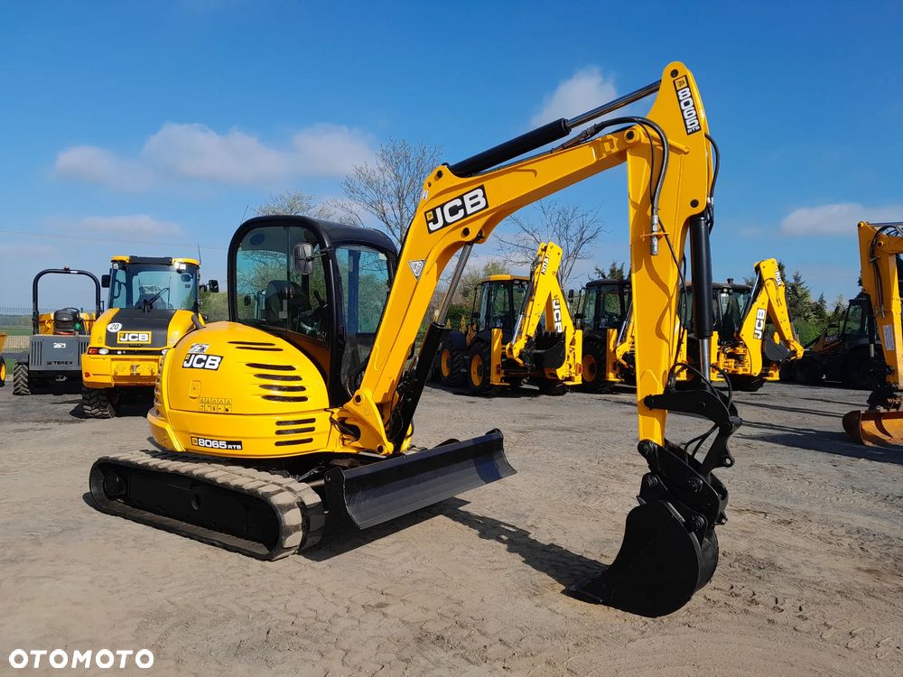 JCB 8065 RTS - 3