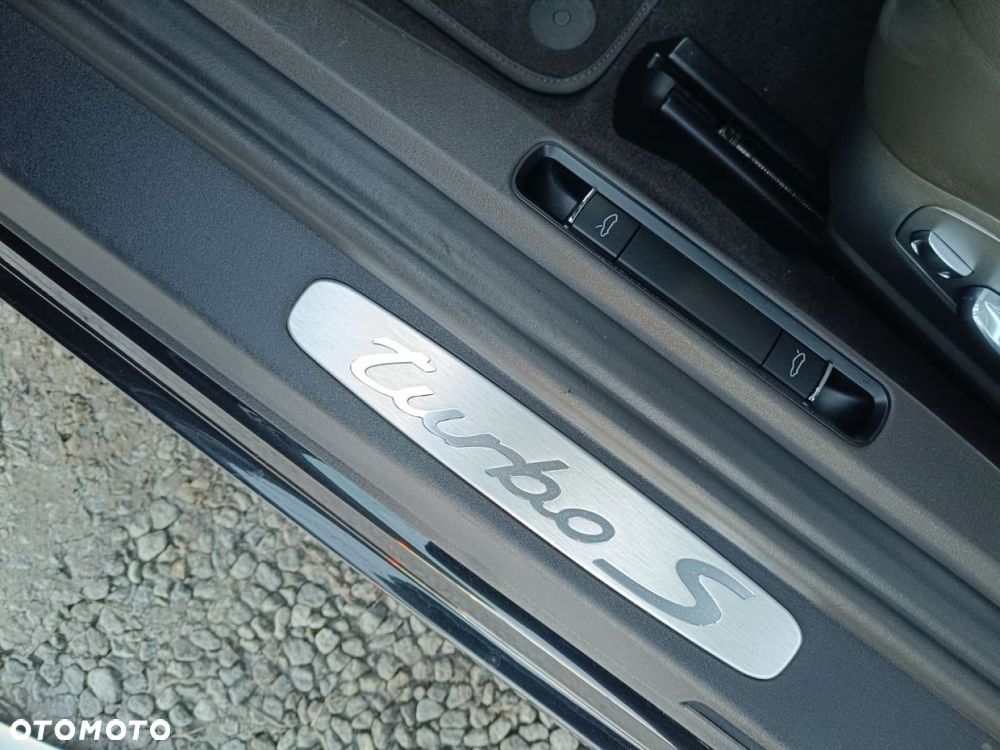 Porsche 911 - 34