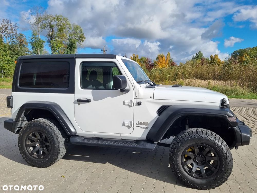 Jeep Wrangler 2.0 T-GDI Hardtop AWD Automatik Sport - 11