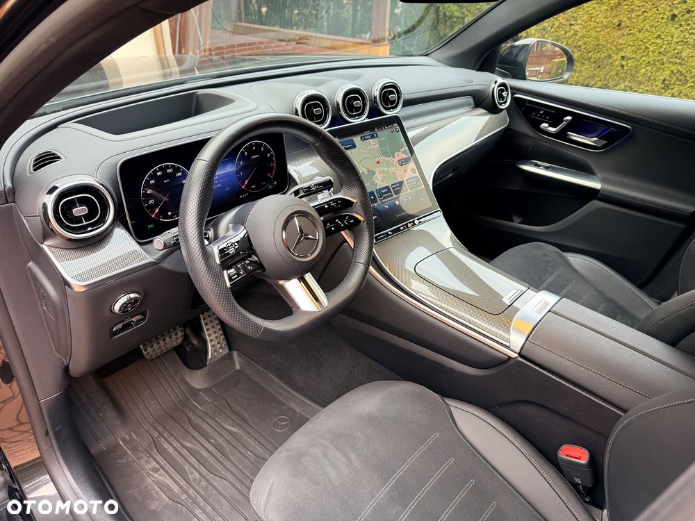 Mercedes-Benz GLC 300 mHEV 4-Matic AMG Line - 14