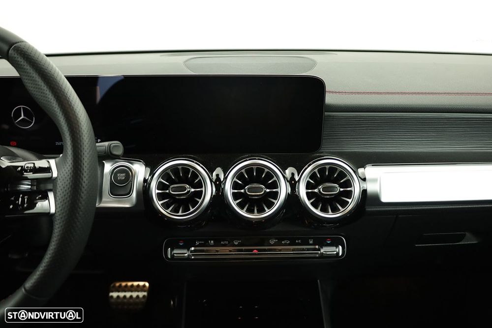 Mercedes-Benz EQB 250+ AMG Line - 10