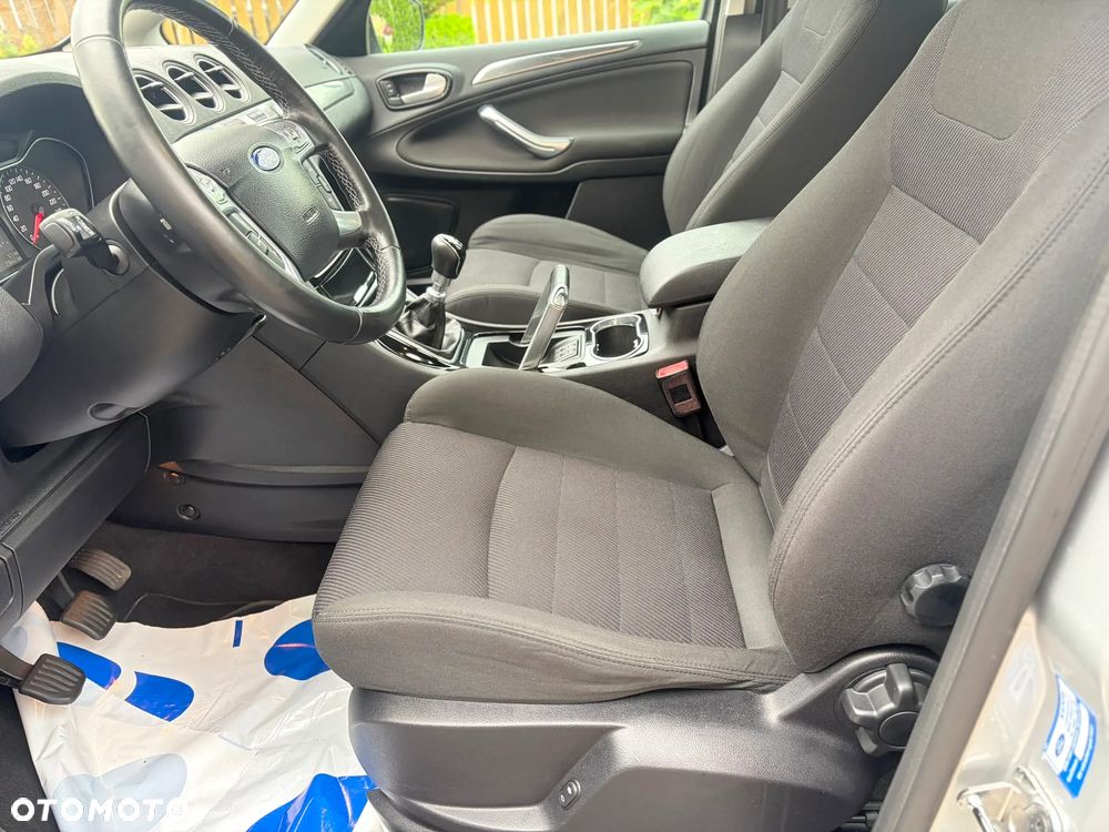 Ford S-Max 2.0 TDCi DPF Titanium - 22
