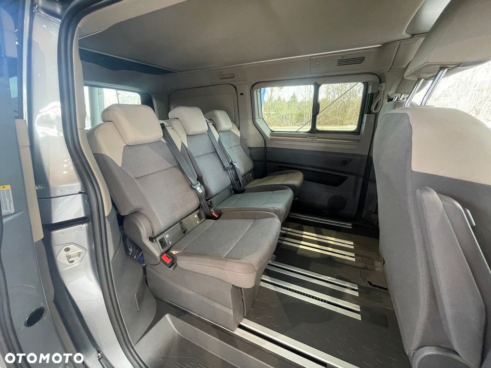 Volkswagen california Nowa California Beach silnik: 2,0 l TDI SCR 150 KM / skrzynia biegów: 7-biegowa DSG rozstaw osi: 3124 mm - 22