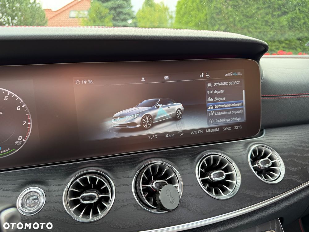 Mercedes-Benz Klasa E AMG 53 Kabriolet 4-Matic+ 9G-TRONIC - 29