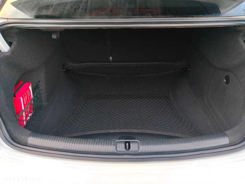 Audi A3 Limousine 1.6 TDI (clean diesel) Attraction - 29