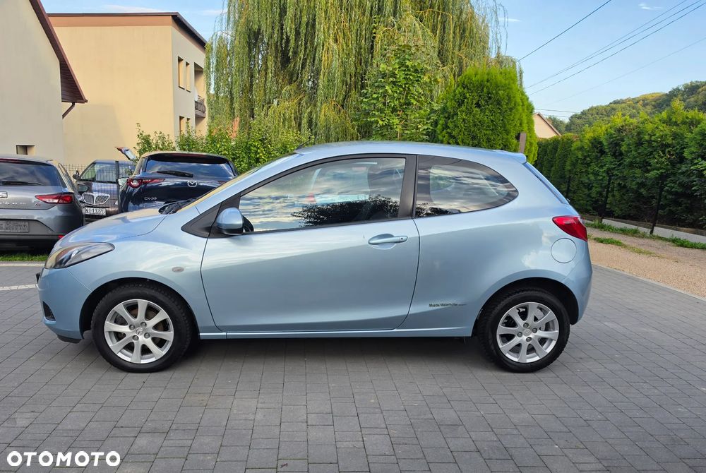 Mazda 2 - 8