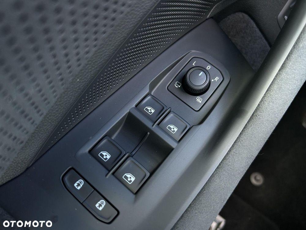 Skoda Superb 2.0 TSI Sportline DSG - 26