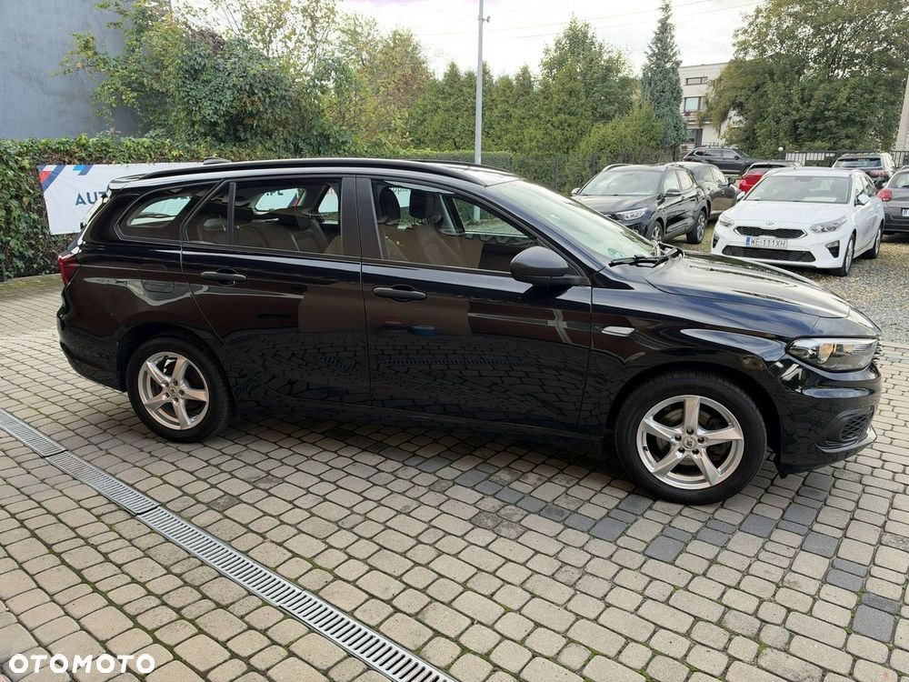 Fiat Tipo 1.4 T-Jet 16v Lounge EU6 - 5