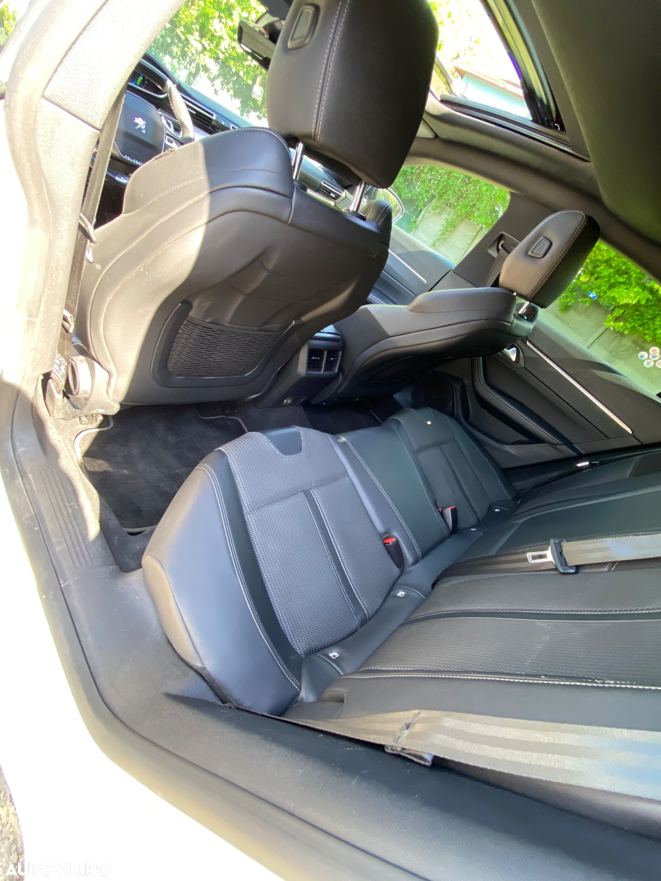 Peugeot 508 Hybrid 225 e-EAT8 GT - 18