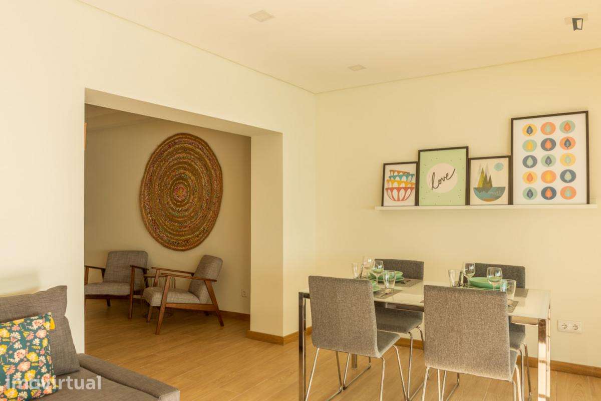 Apartamento com 1 quartos - localizado em Santo Ildefonso Porto - Grande imagem: 5/16