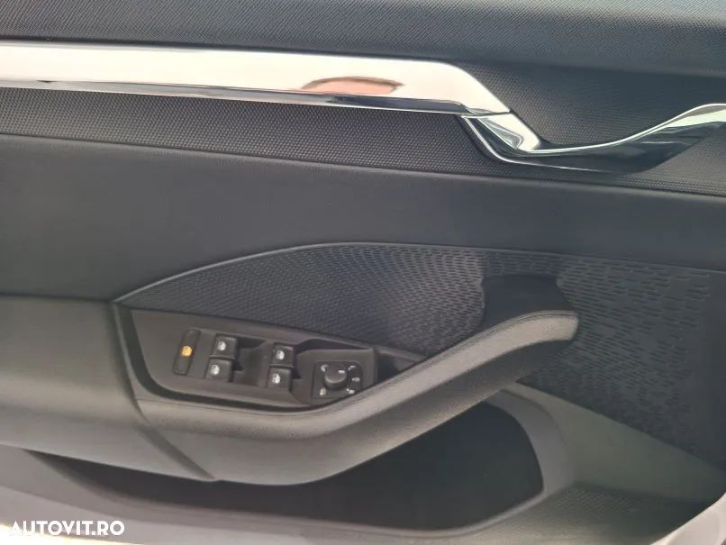 Skoda Octavia 2.0 TDI DSG Style - 15