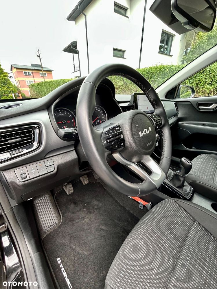Kia Stonic - 15