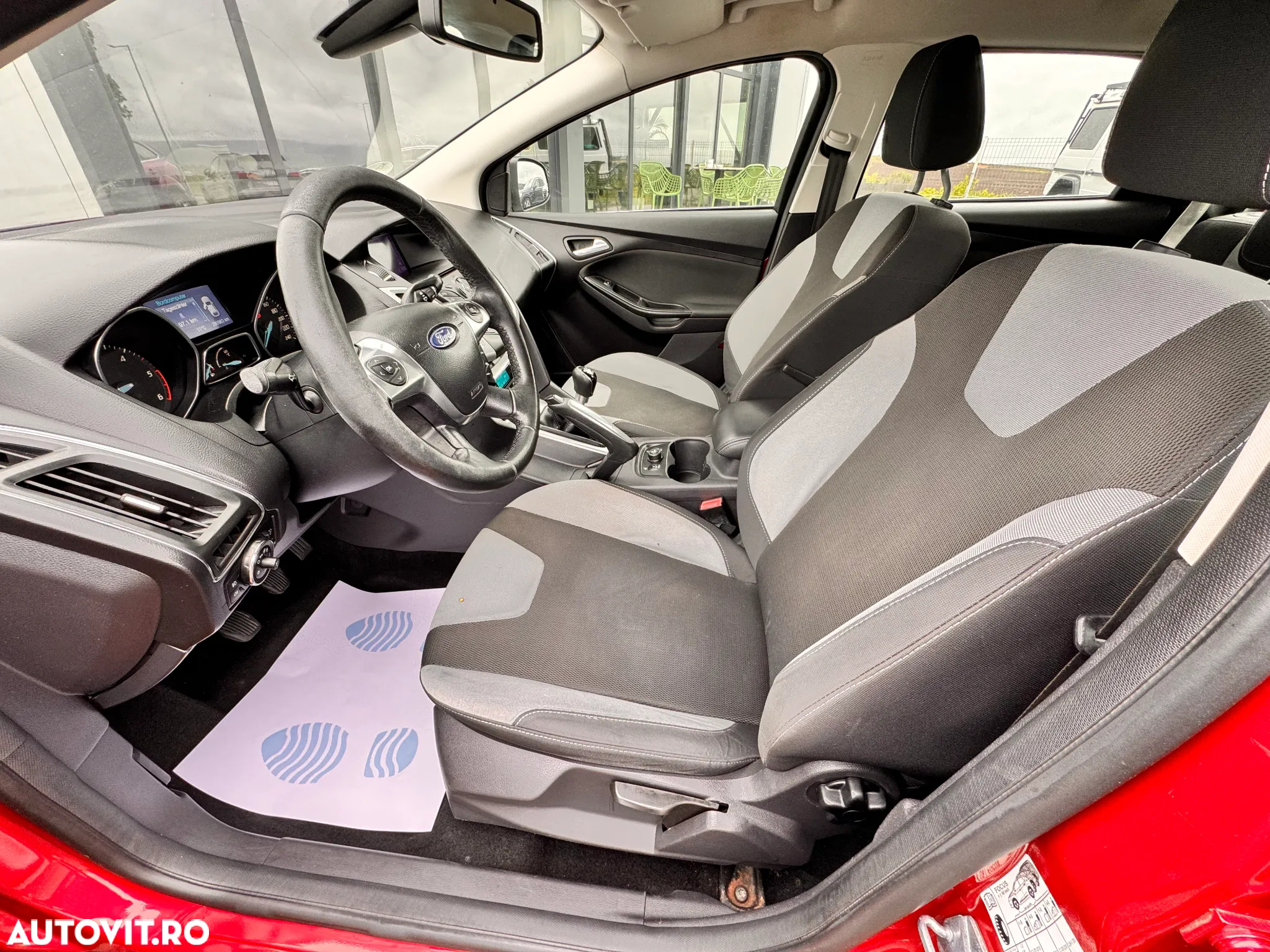 Ford Focus 1.6 TDCi DPF Champions Edition - 15