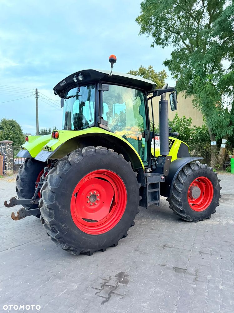 Claas Arion 520 - 14