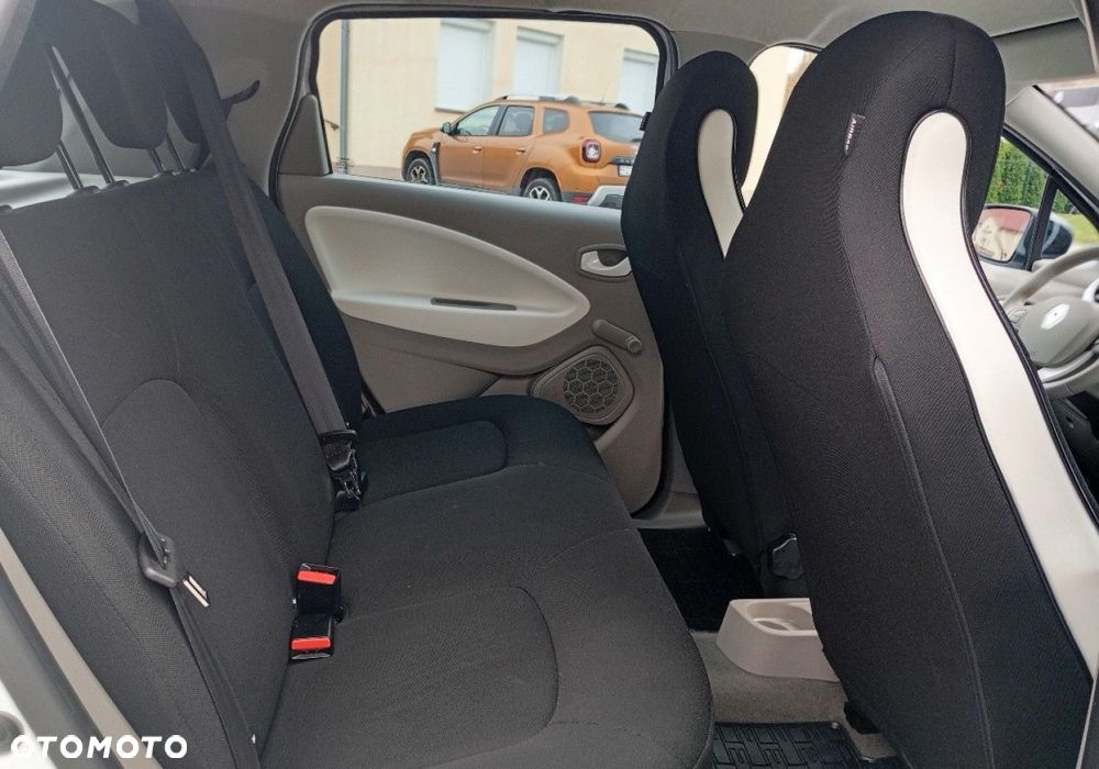 Renault Zoe - 16