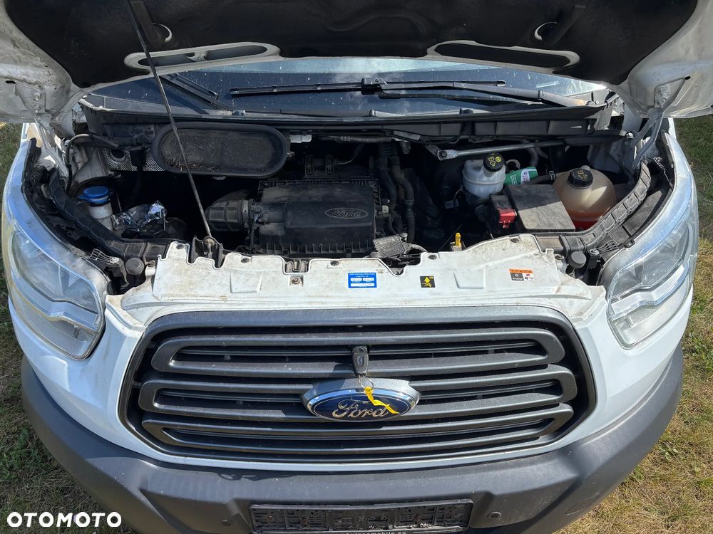 Ford Transit - 30