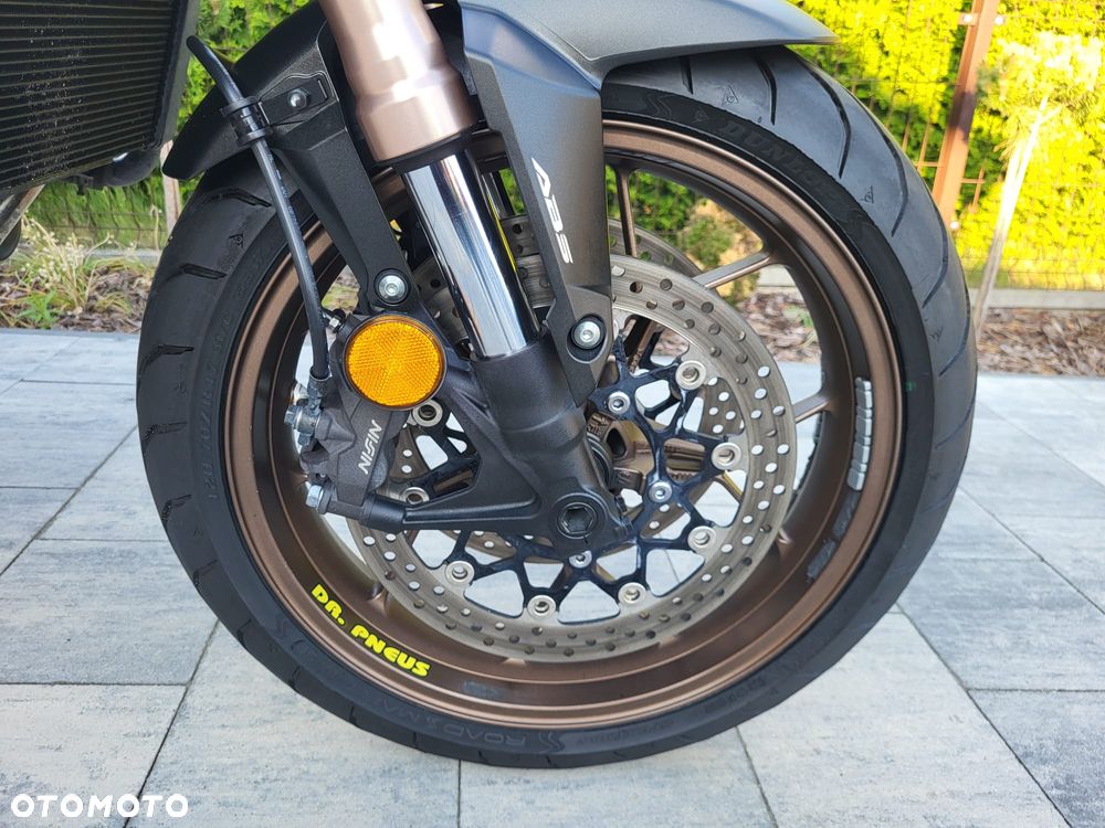 Honda CB - 19