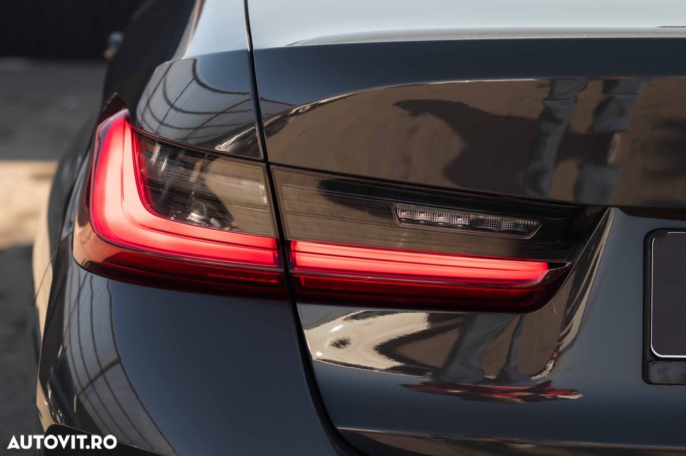 BMW Seria 3 320e Aut. - 11