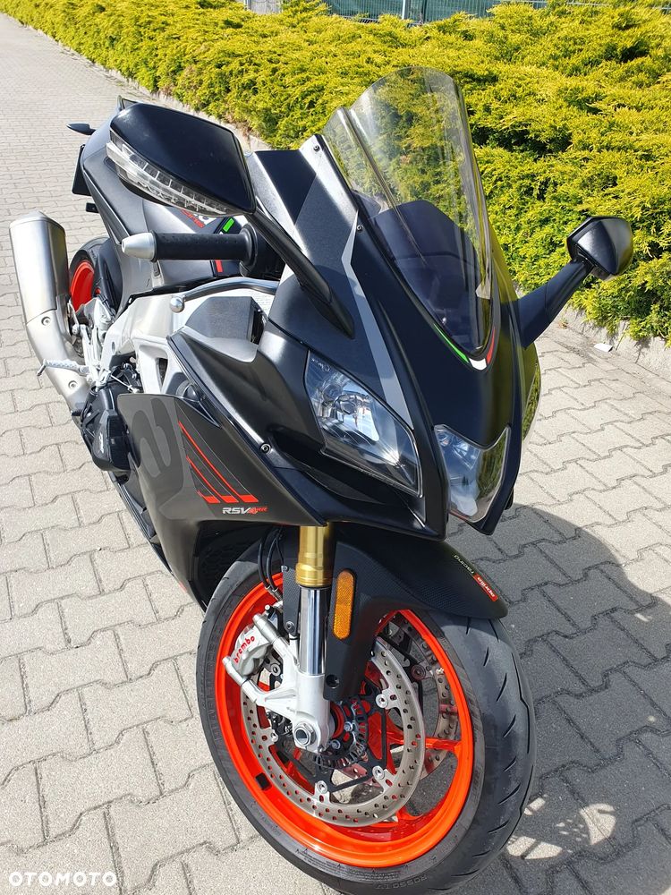 Aprilia RSV - 33