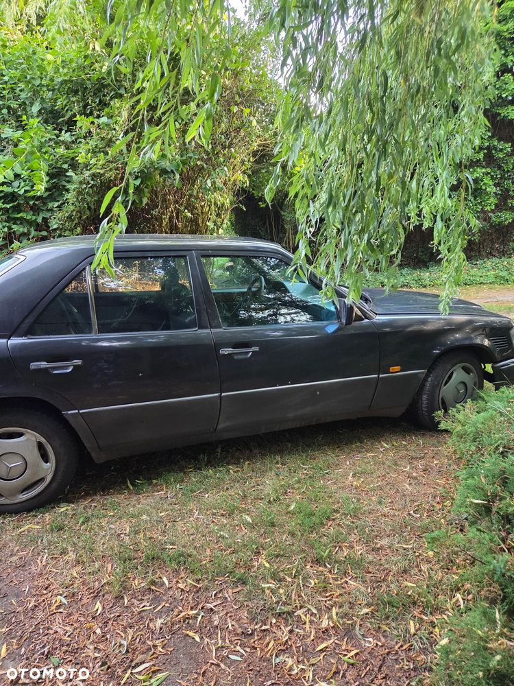 Mercedes-Benz W124 (1984-1993) - 4