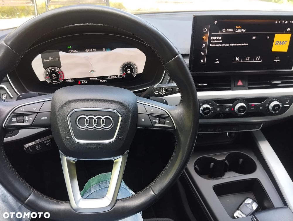 Audi A4 Avant 40 TFSI S tronic - 7