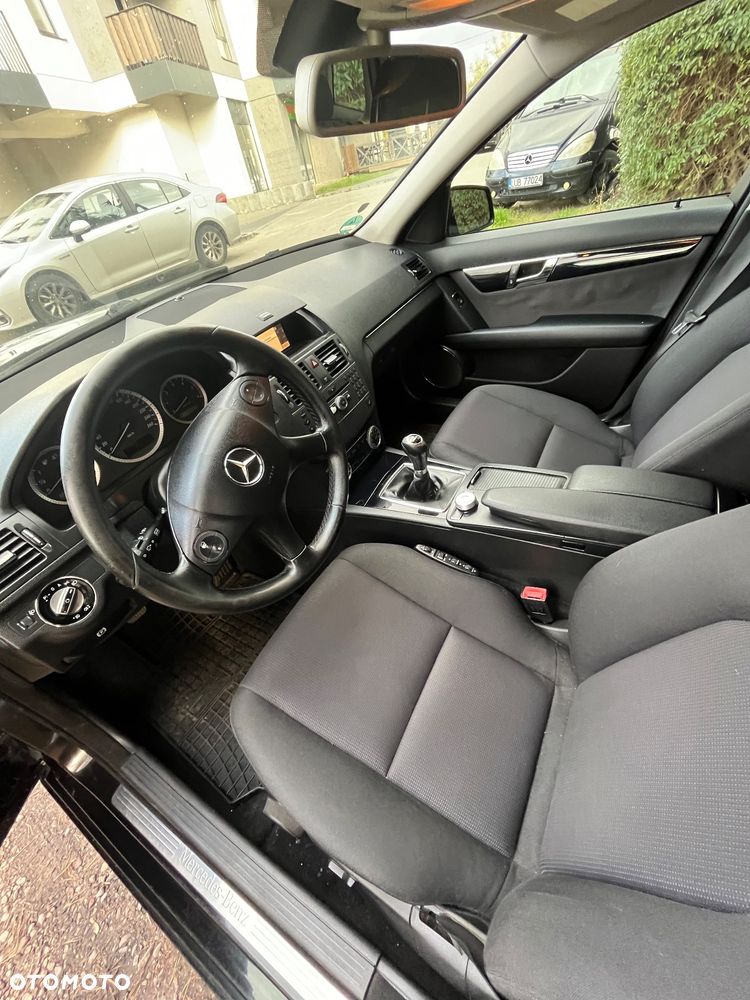 Mercedes-Benz Klasa C 200 CDI Classic - 10