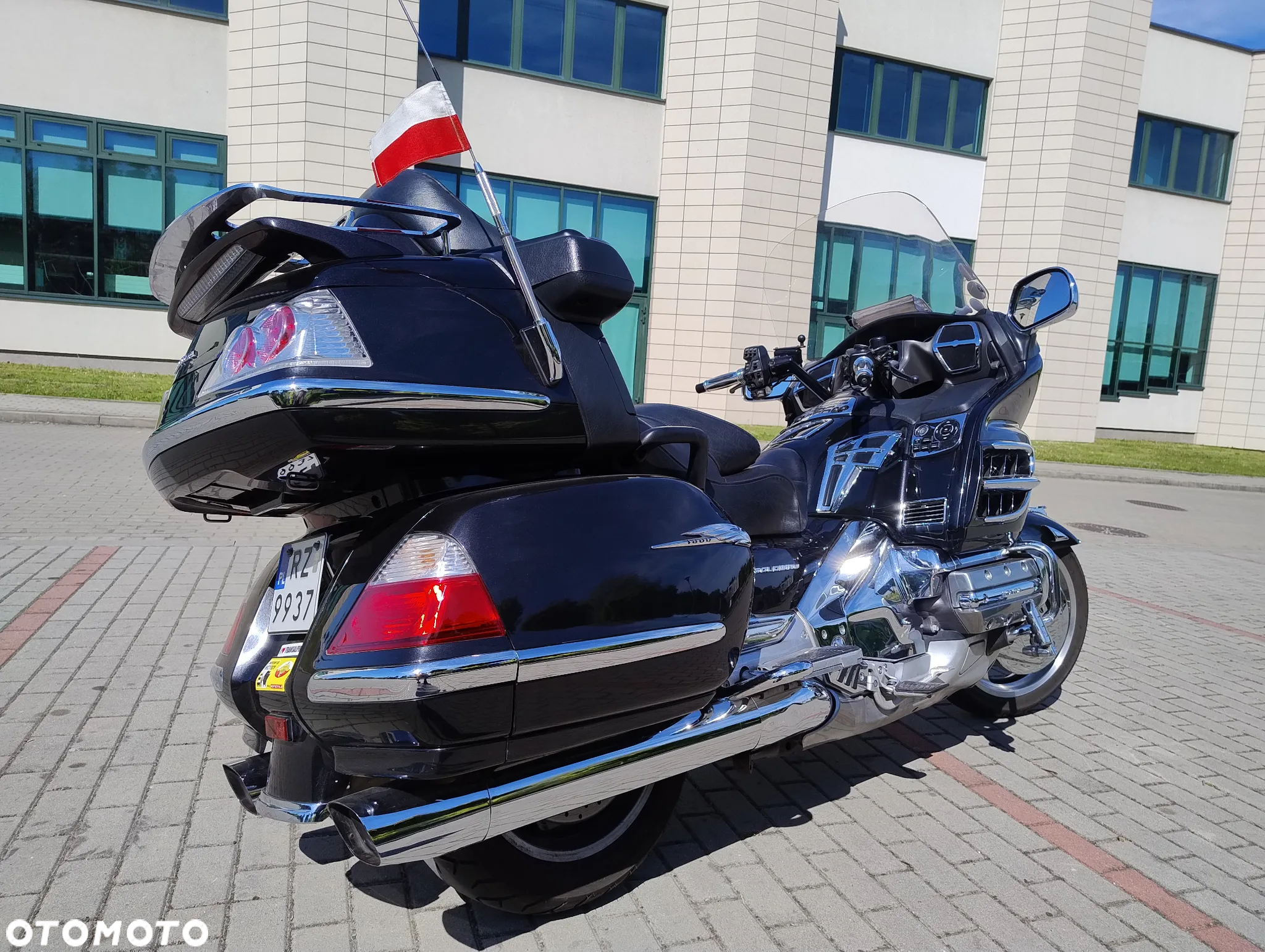 Honda GL - 8