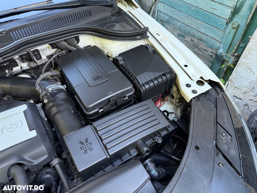 Volkswagen Passat CC - 29