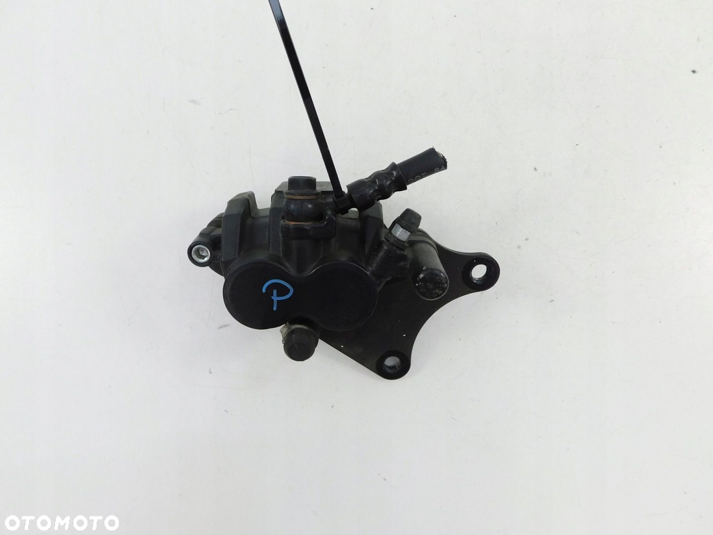 SKUTER ELEKTRYCZNY NIU ZACISK HAMULCA PRZÓD - 1