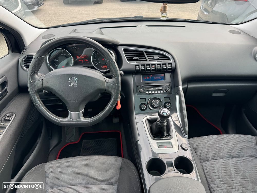 Peugeot 3008 1.6 HDi Executive — fotografia 14