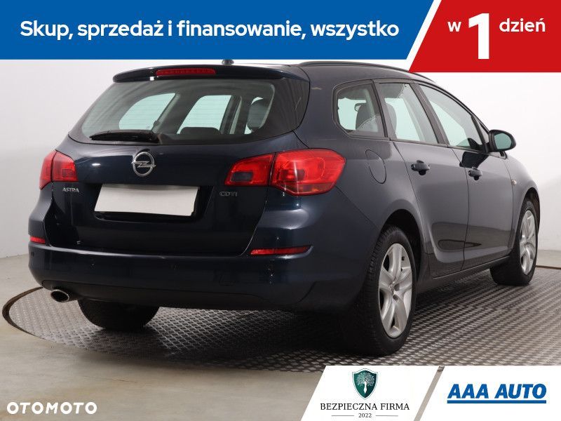 Opel Astra - 6