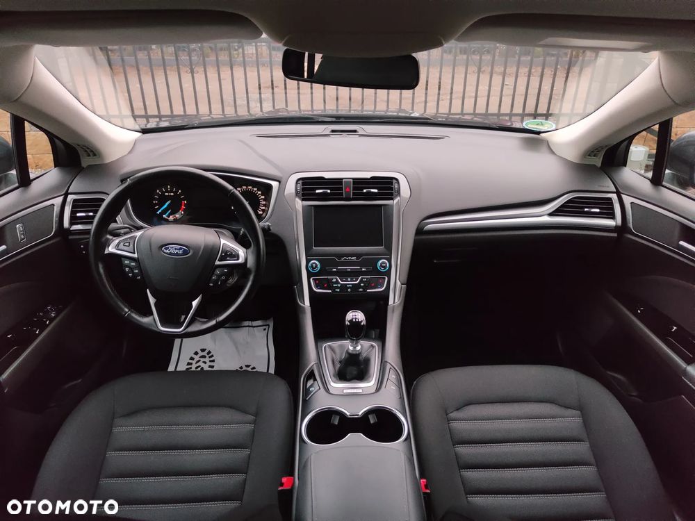 Ford Mondeo 2.0 TDCi Ambiente - 8