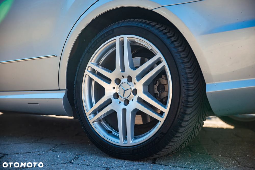 Mercedes-Benz Klasa E 500 Avantgarde - 21