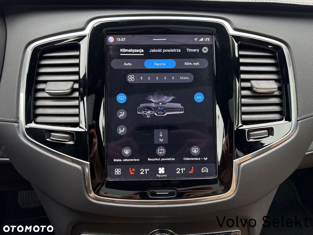Volvo XC 90 - 29