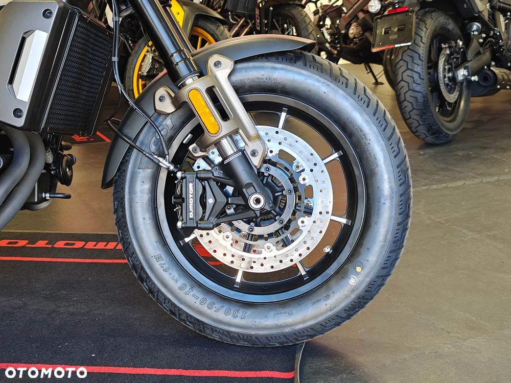 QJMOTOR SRV 700 - 16