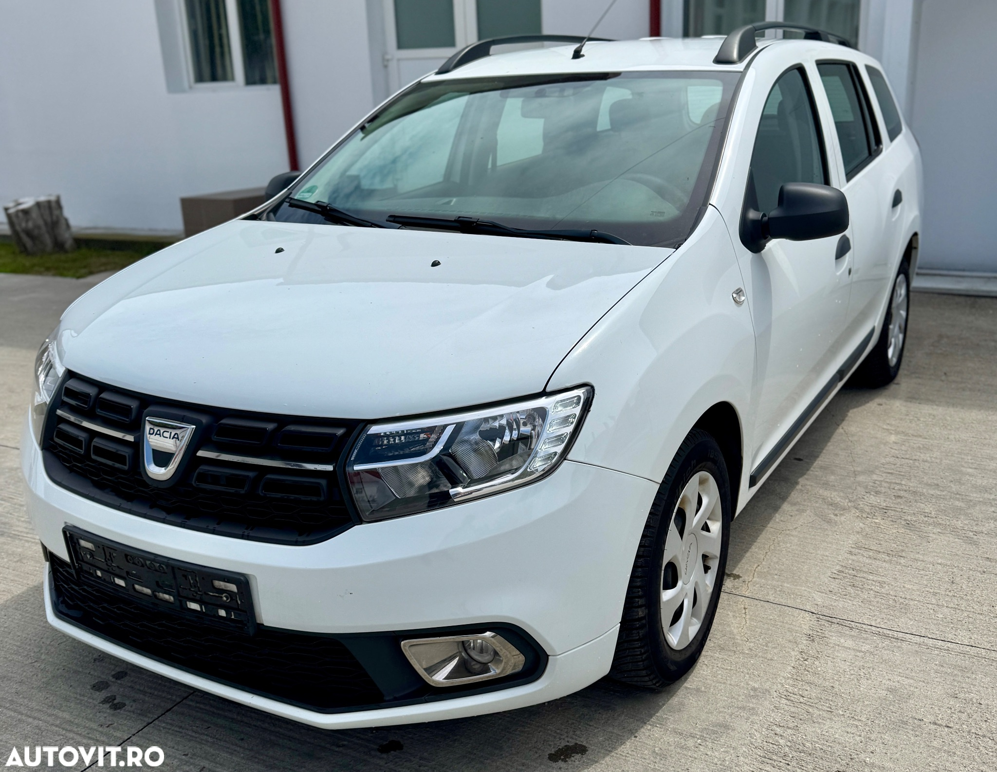 Dacia Logan MCV SCe 75 Laureate - 3
