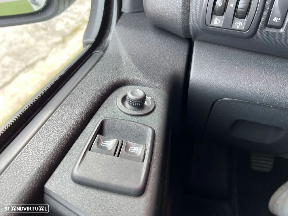 Fiat Talento 1.6 D | 3 Lug. | IVA DEDUTÍVEL | APENAS 53 000 KM's - 21