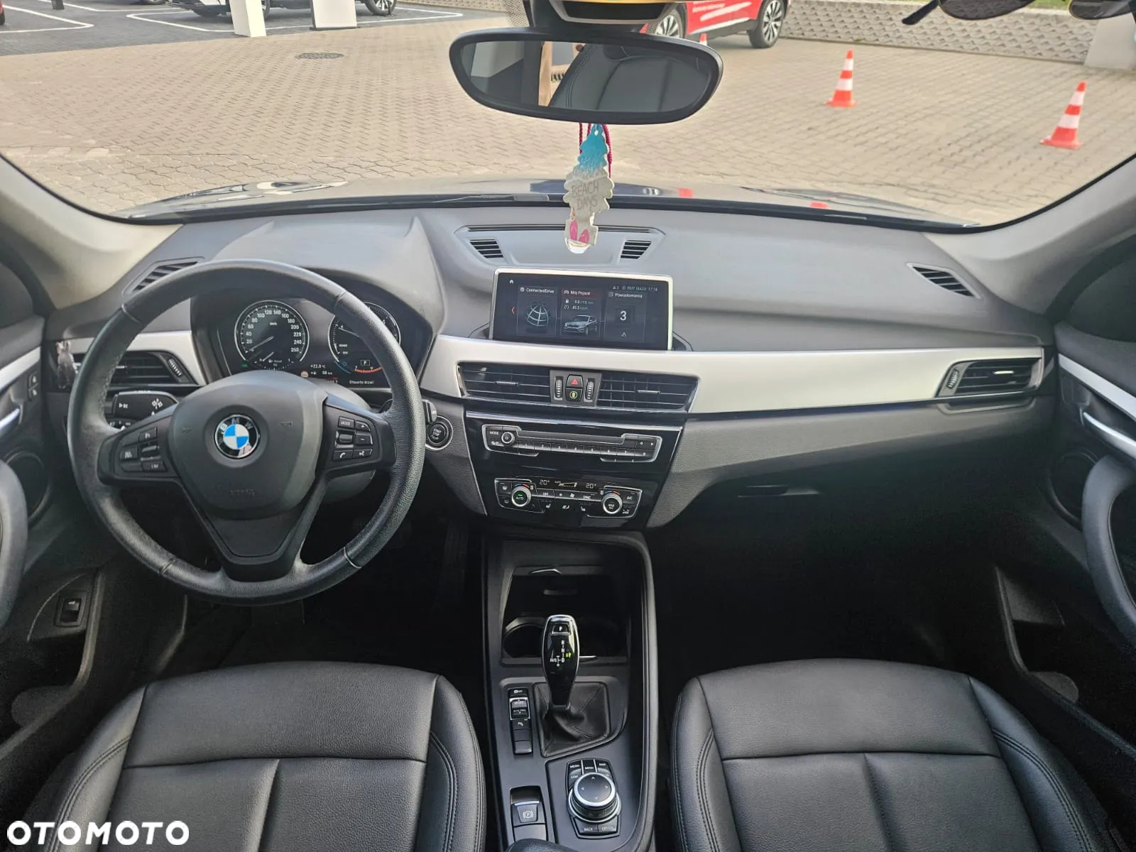 BMW X1 sDrive16d - 29