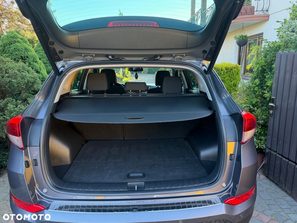 Hyundai Tucson 2.0 CRDi 4WD Automatik Passion Plus - 18